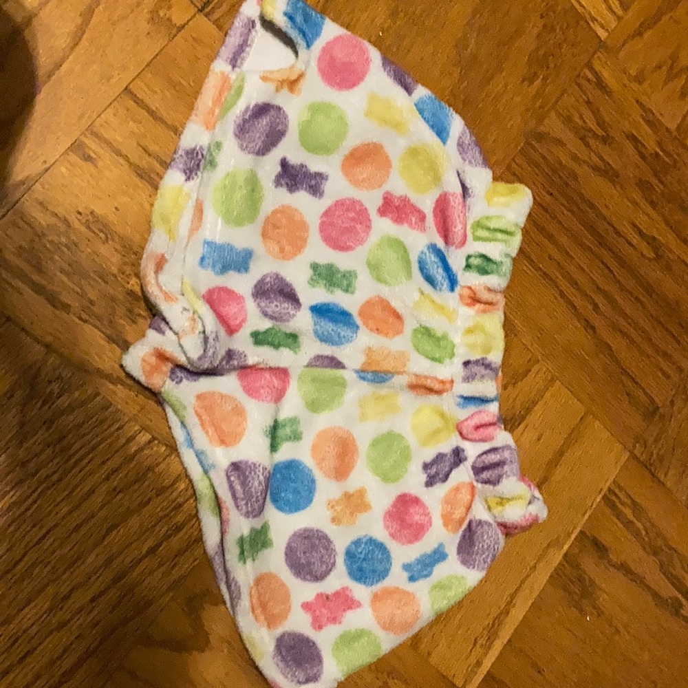 Little girl gummy bear and circle pajama pants.